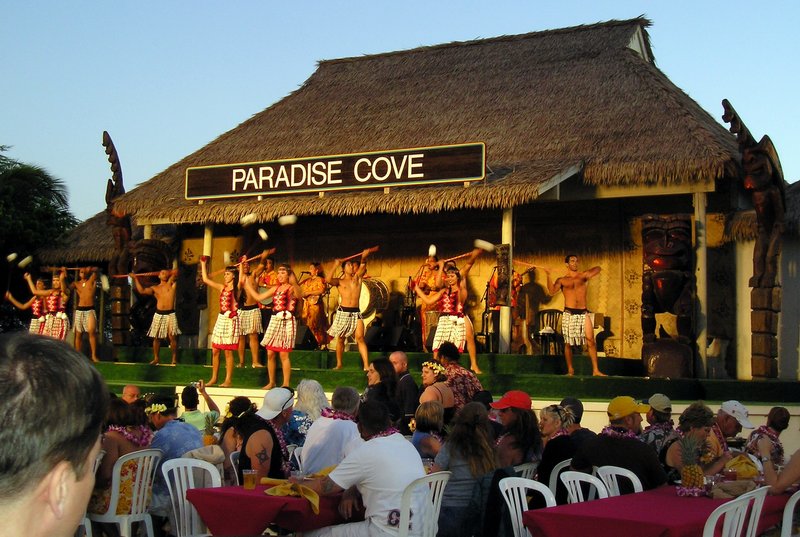 taniec w Paradise Cove